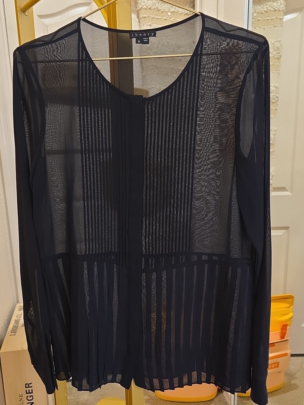 Theory Blouse Black Sheer Pleated Pintuck Button Silk Long Sleeve Top Medium